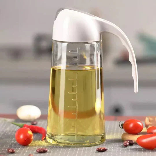 Glass Oil Bottle Dispenser With Auto Flip Cap 630ml