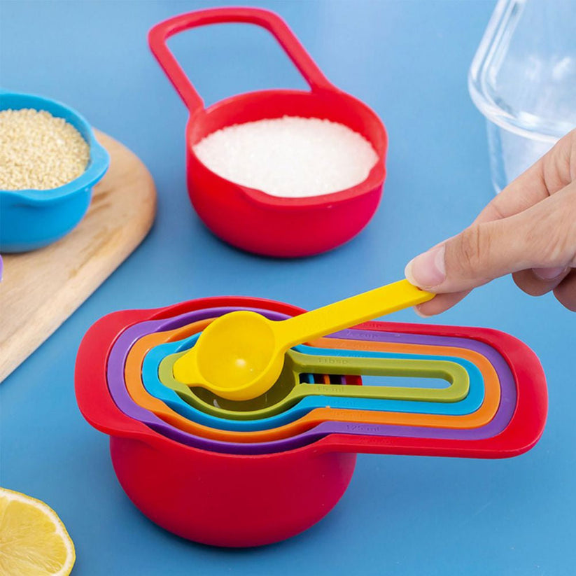 6pcs Plastic Measuring Spoon Set with Scale Measuring Cup