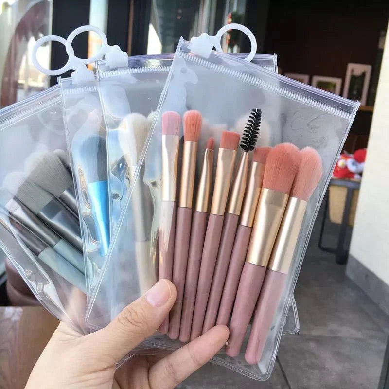 Cute 8 Pcs Makeup Brush Set