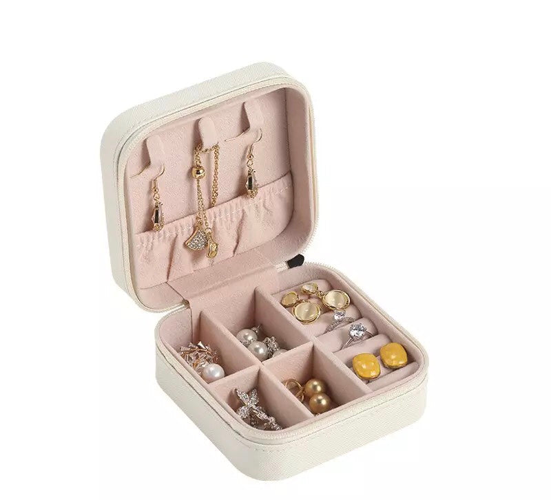 Square mini jewellery organizer/box